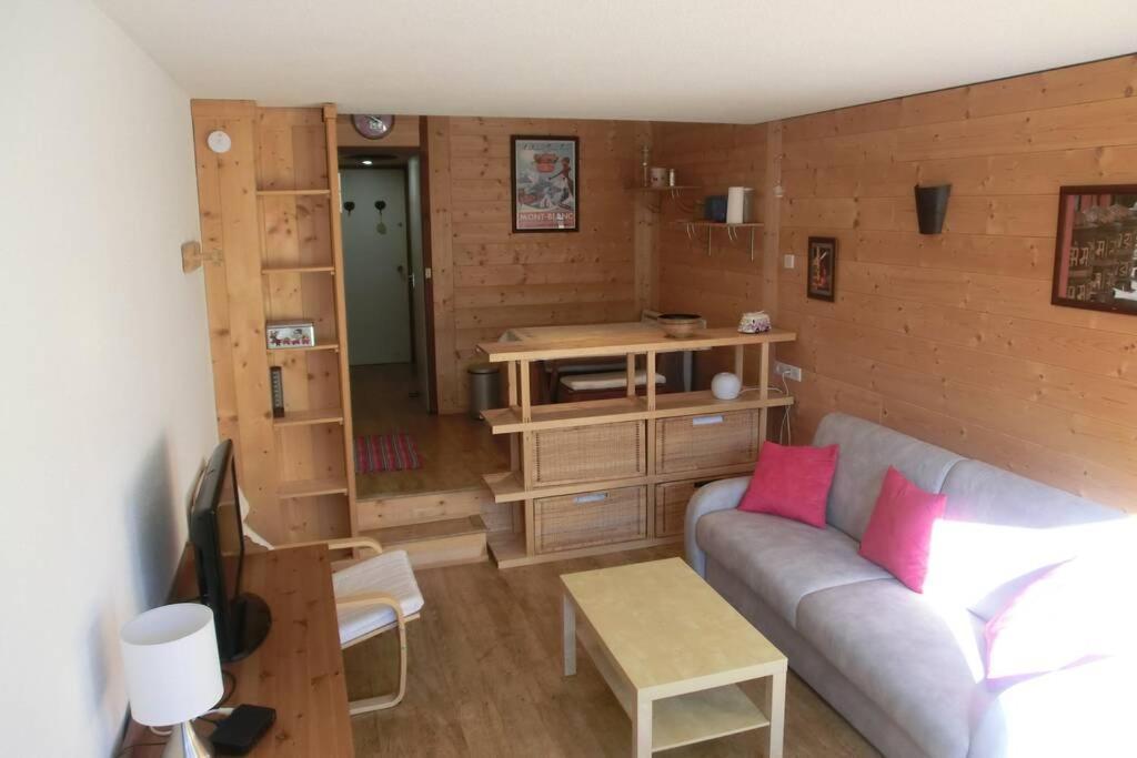 Appartement Studio Front De Neige, Acces Direct Aux Pistes Isola 2000 Exterior foto